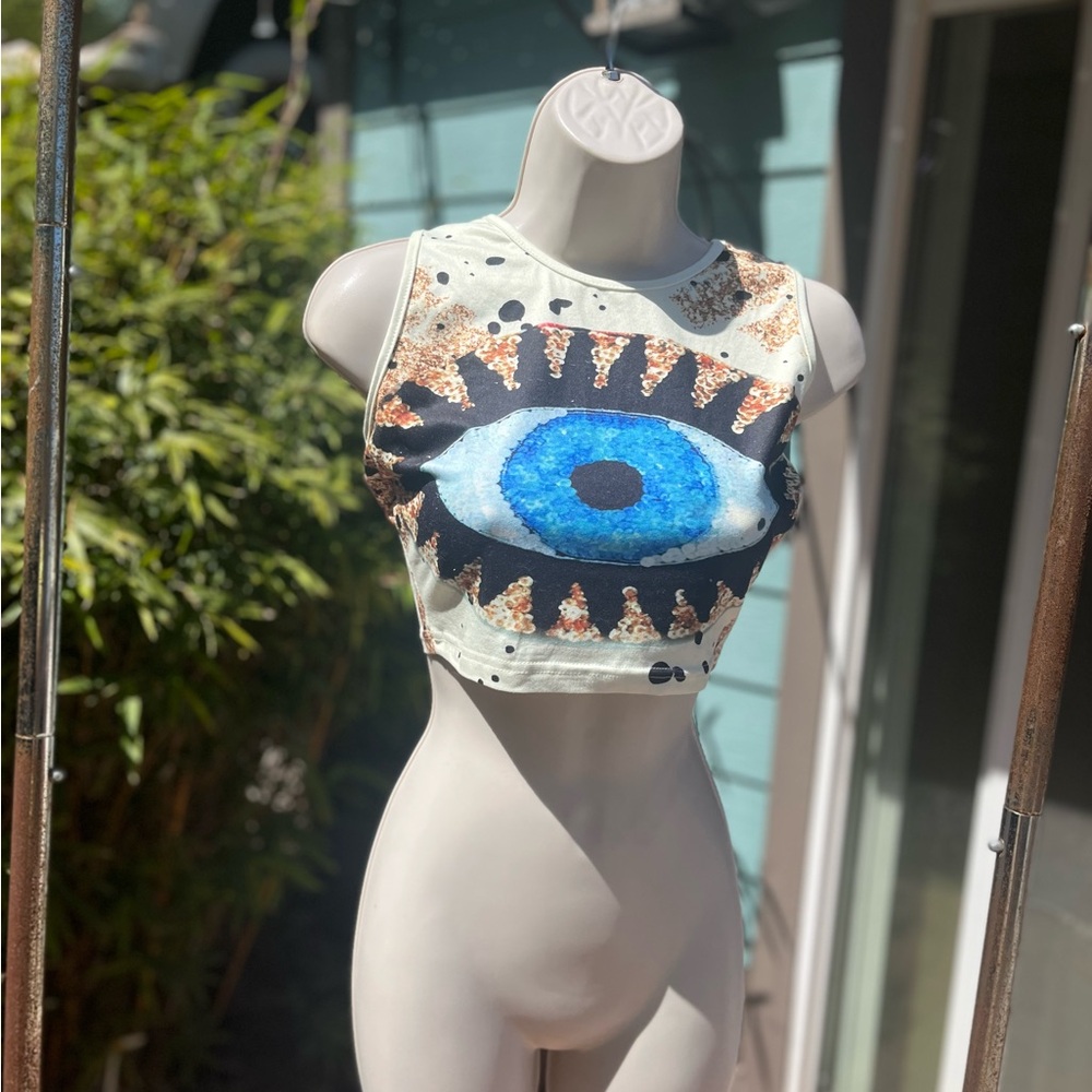 NWT-EVIL EYE Print Crop Tank Top! - Picture 5 of 6
